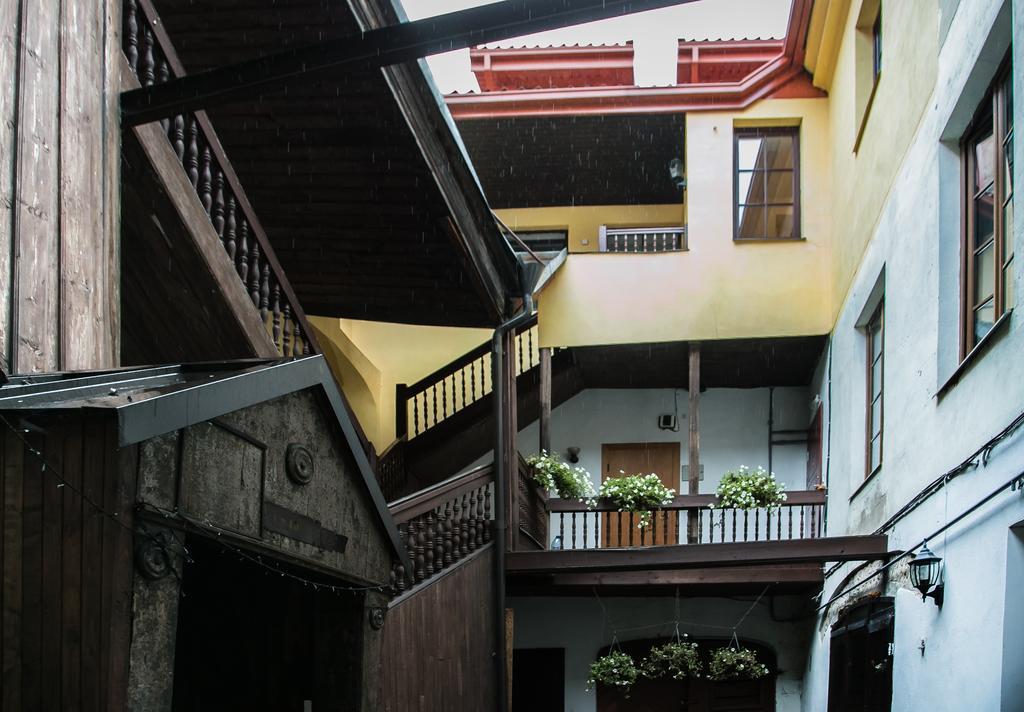 Skapas Street